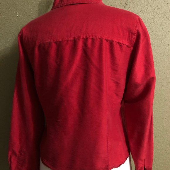 Striking Crimson Red silk blouse size 10 - Picture 3 of 4